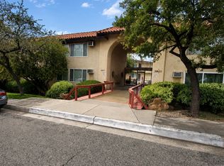 3907 La Crescenta Ave APT 205, Glendale, CA 91214