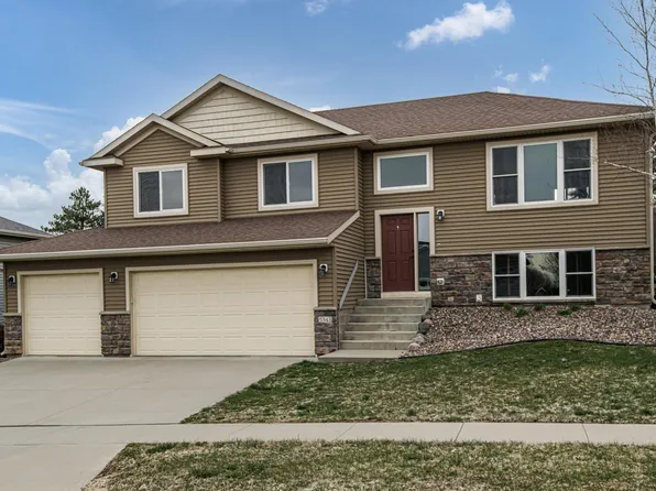 5343 Ridgeway Rd NW, Rochester, MN 55901