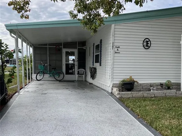 3207 Brewster Dr, Holiday, FL 34690