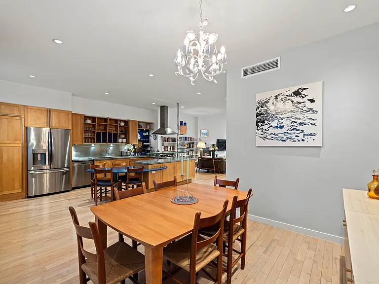 67 Dean St #1 — Photo 16