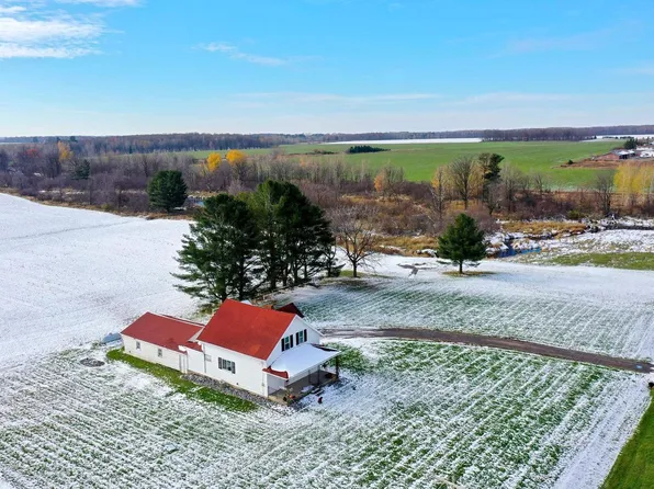 103229 COUNTY LINE ROAD, Stetsonville, WI 54480