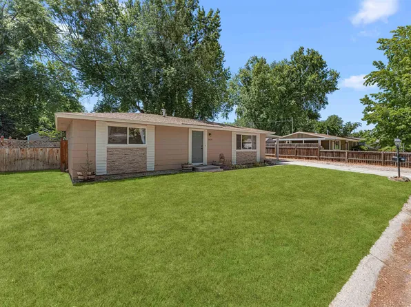 3635 W Pinehurst Dr, Boise, ID 83703