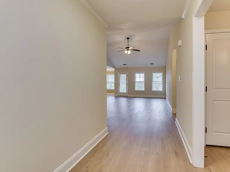 2110 Red Maple Trce — Photo 7
