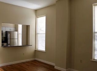 516 Division St #2, Sewickley, PA 15143