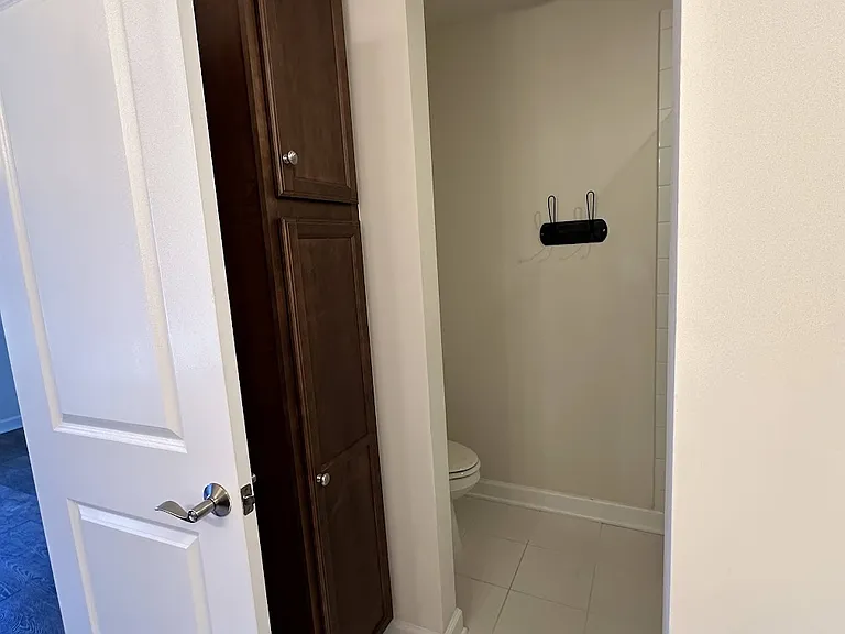 2436 Winthrop Dr — Photo 34