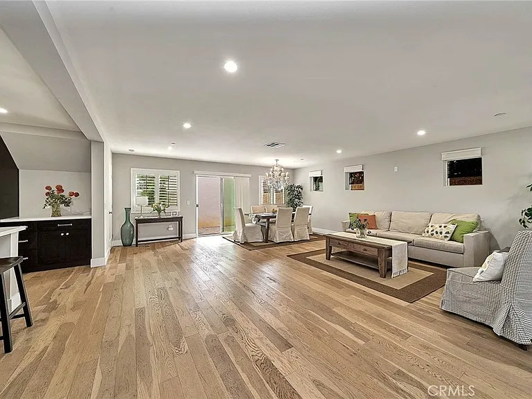 24240 Ocean Ave — Photo 3