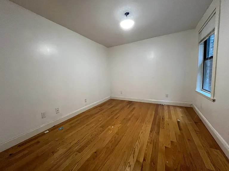 61 Joy St #1F — Photo 3