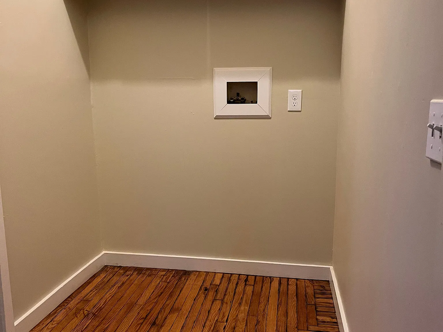 1 bed, 950 sqft, $1,175 — Photo 4