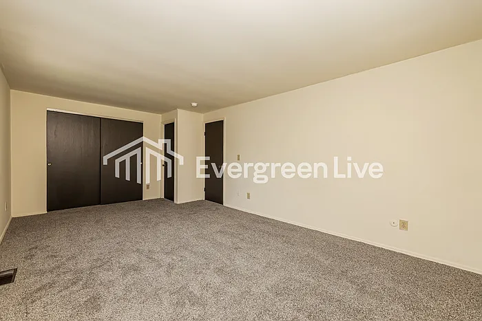 8113 Mount Aetna St — Photo 11