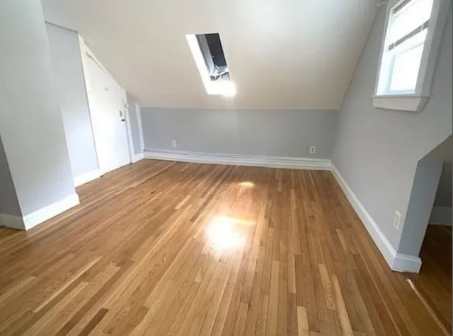 323 Bainbridge St #2 — Photo 2