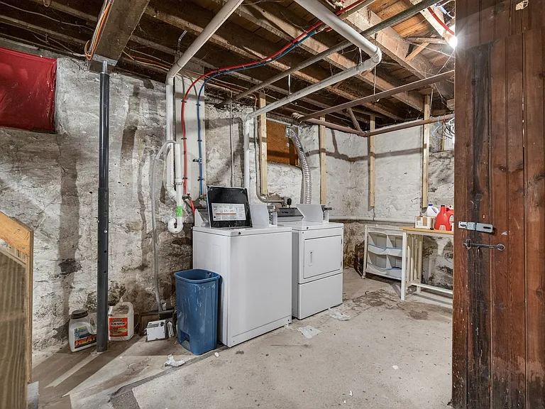 46 Peirce St #3 — Photo 12