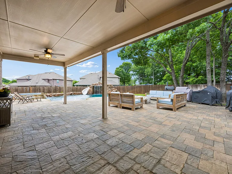 2200 Mountain Creek Ct — Photo 49