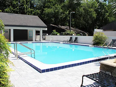Lakewood Villas Apartments