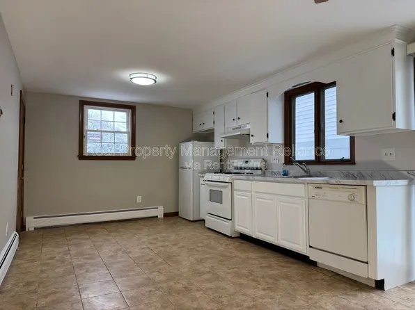 75 Preston St, Everett, MA 02149