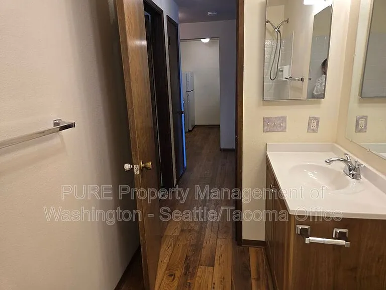 417 SW 155th St #6 — Photo 14