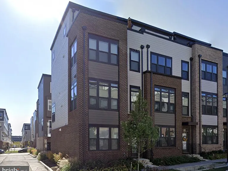 8150 Red Hook St — Photo 1