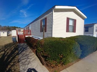 1059 Fairmont Dr, Hampton, GA 30228