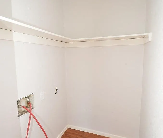 704 Zapata Ave — Photo 15