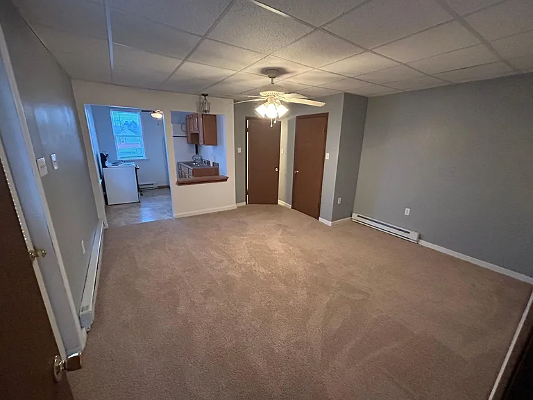 252B E Market St — Photo 7