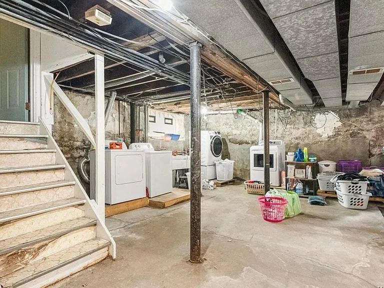 176 Commonwealth Ave #2 — Photo 22