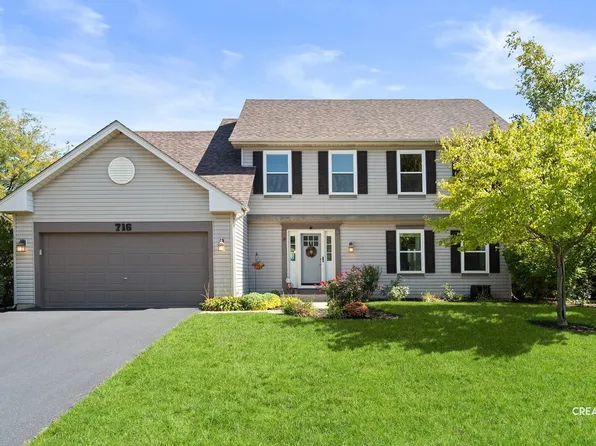 716 Pinehurst Ln, Oswego, IL 60543