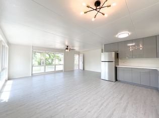 84-290 Makaha Valley Rd #B, Waianae, HI 96792