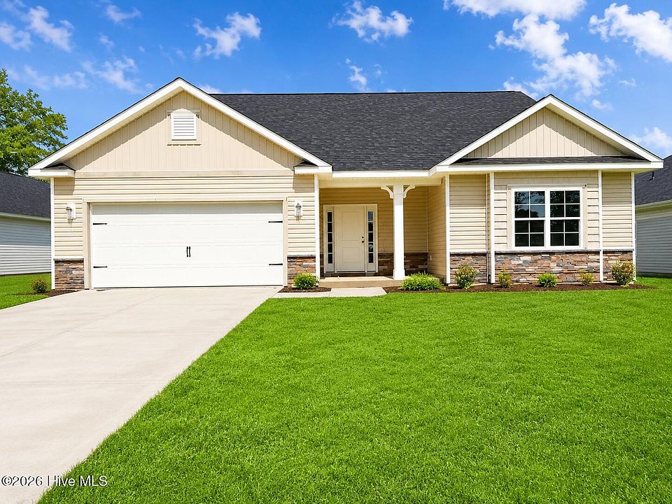 1st image of 1060 Wood Creek Road NE