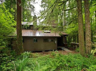 25993 E Henry Creek Rd, Rhododendron, OR 97049