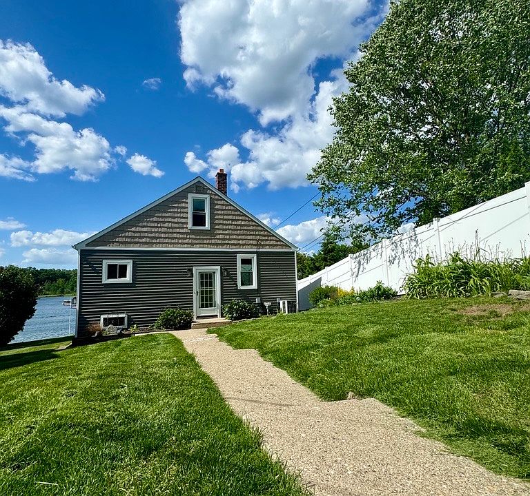 2nd image of 4132 Meyers Rd
