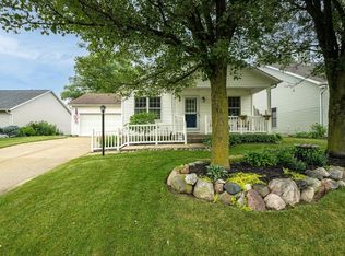 3022 Wild Cherry Rdg W, Mishawaka, IN 46544