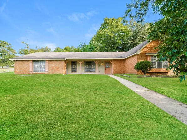 296 Woodcliff Dr, Jackson, MS 39212
