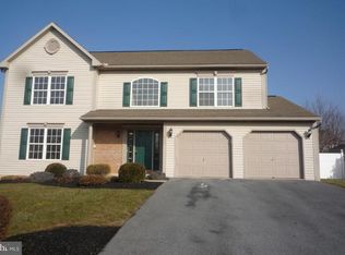 303 Monaco Ln, Blandon, PA 19510