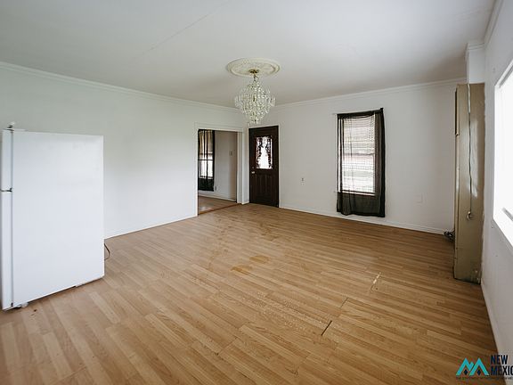 5th image of 1339 Muscatel Ave