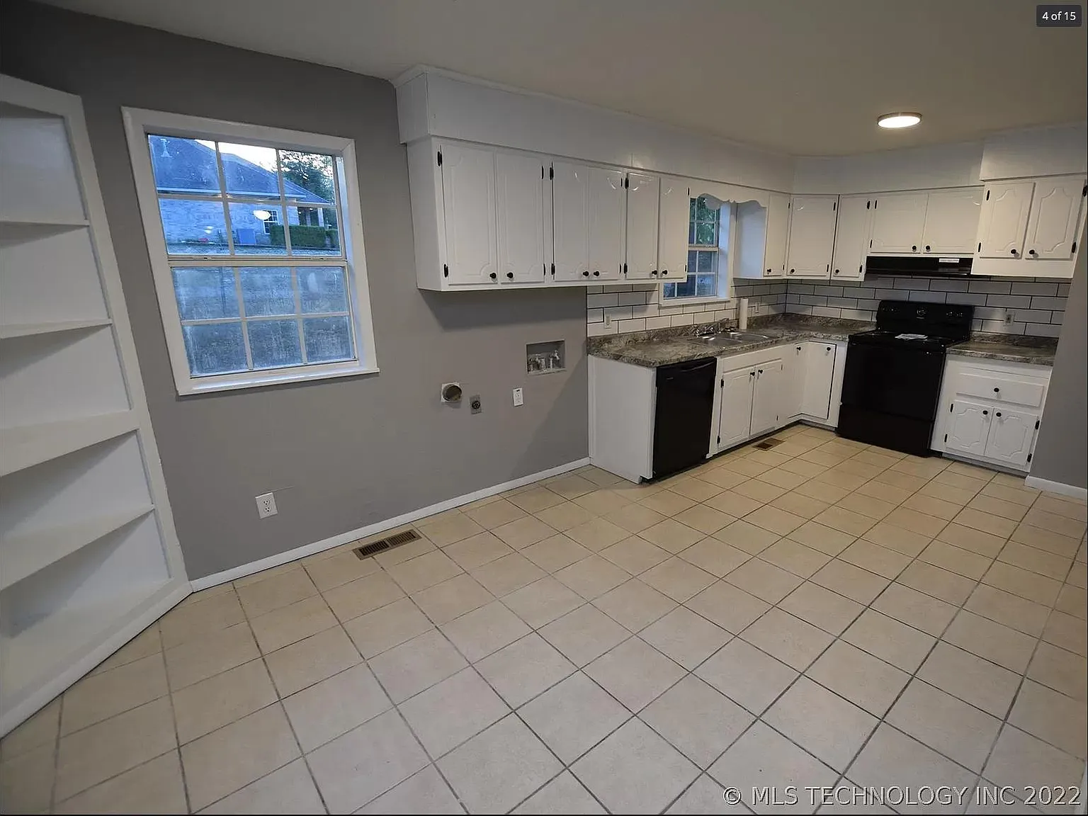 102 Kupsick St — Photo 3