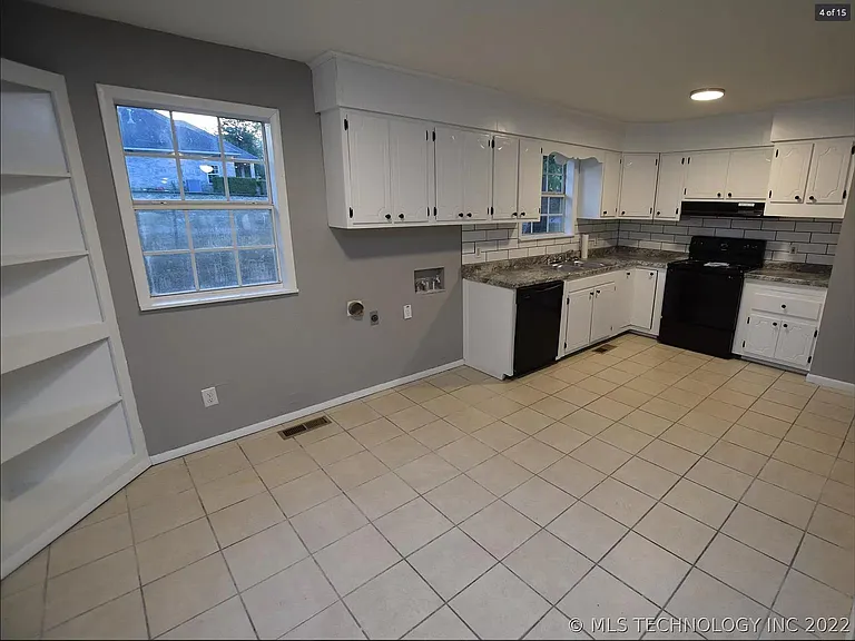 102 Kupsick St — Photo 3