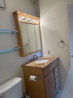 Rented by Compass | media 50