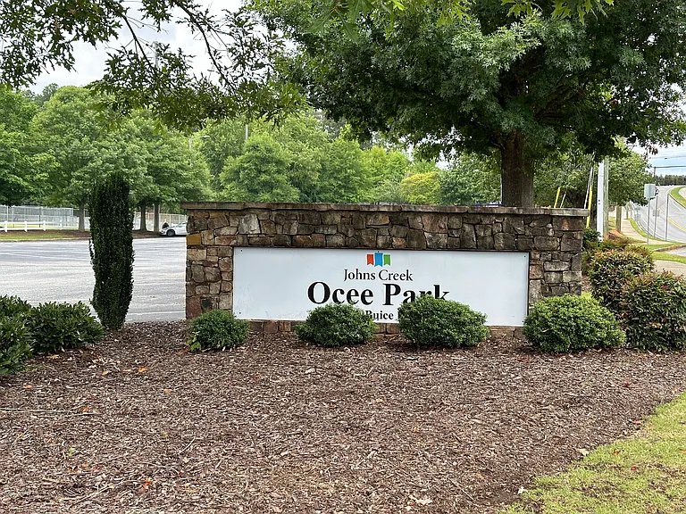 Pinehollow Ct — Photo 17