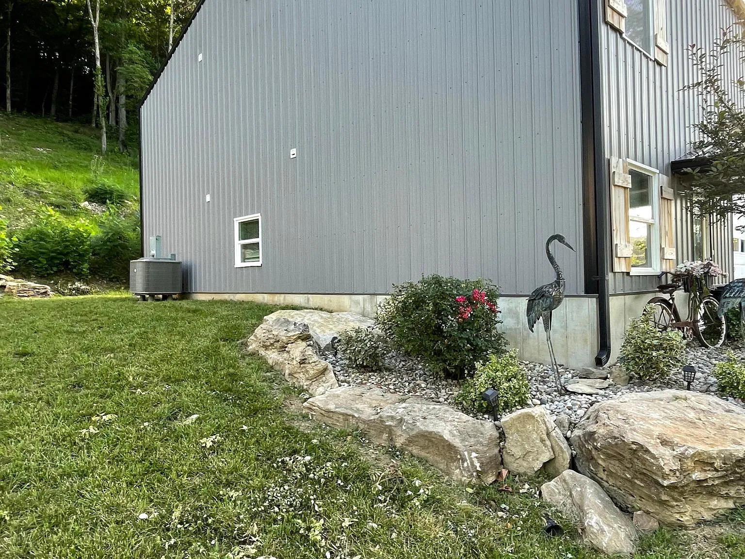 457 Romaine Creek Rd — Photo 3