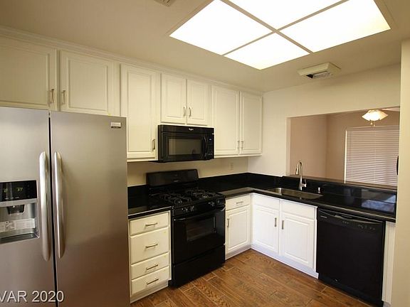 5th image of 9021 Mountain Gate Dr