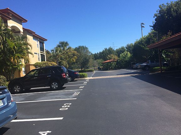 3rd image of 8940 Colonnades Ct E APT 711