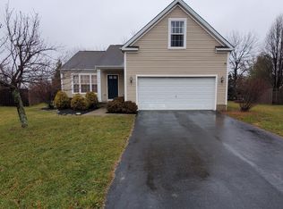 3764 Fountain Cove Ln, Grove City, OH 43123