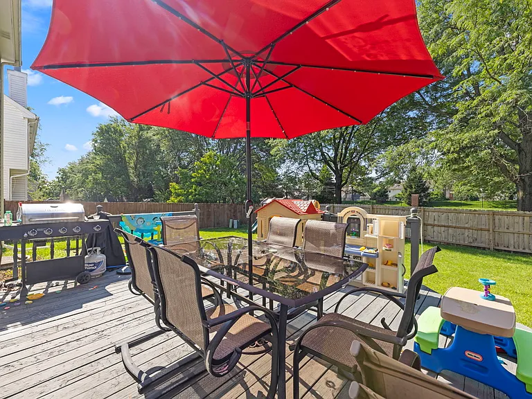 1274 Amaranth Dr — Photo 24
