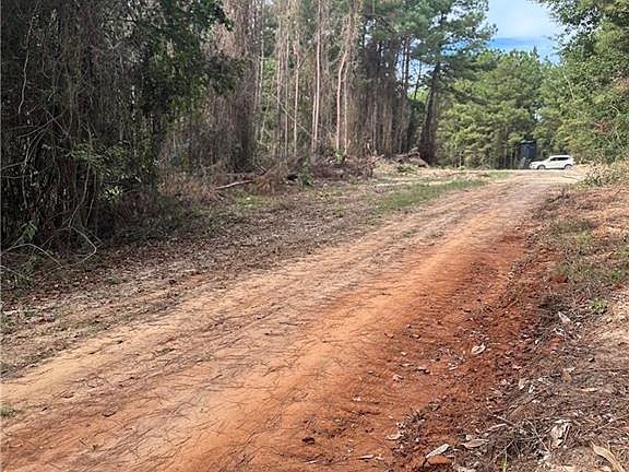 5th image of E Meade Rd