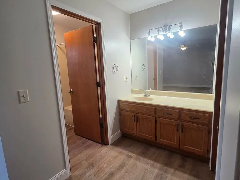 328 S Kiowa Ct — Photo 20