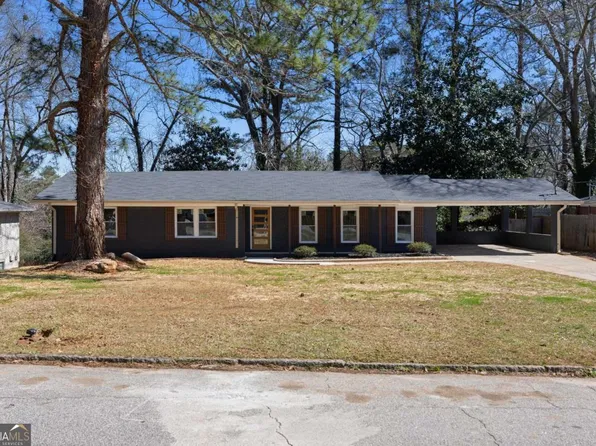 1276 Lee Ann Dr, Decatur, GA 30035
