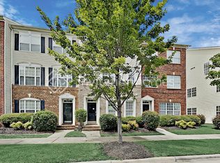 9630 Kings Parade Blvd, Charlotte, NC 28273