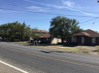 878 Hopedale Rd, Eagle Pass, TX 78852