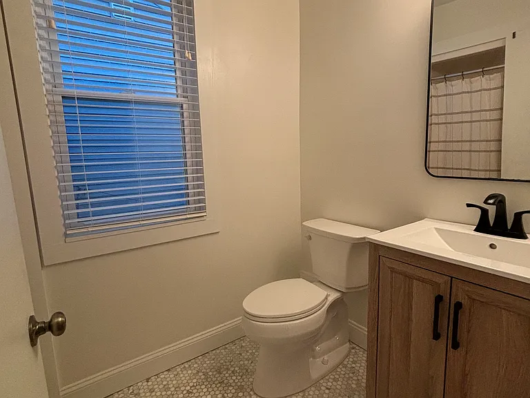 2035 New Linden Rd — Photo 9