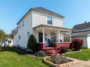 642 John St, Coshocton, OH