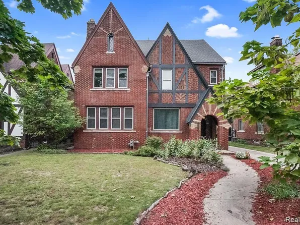 18615 Muirland St, Detroit, MI 48221